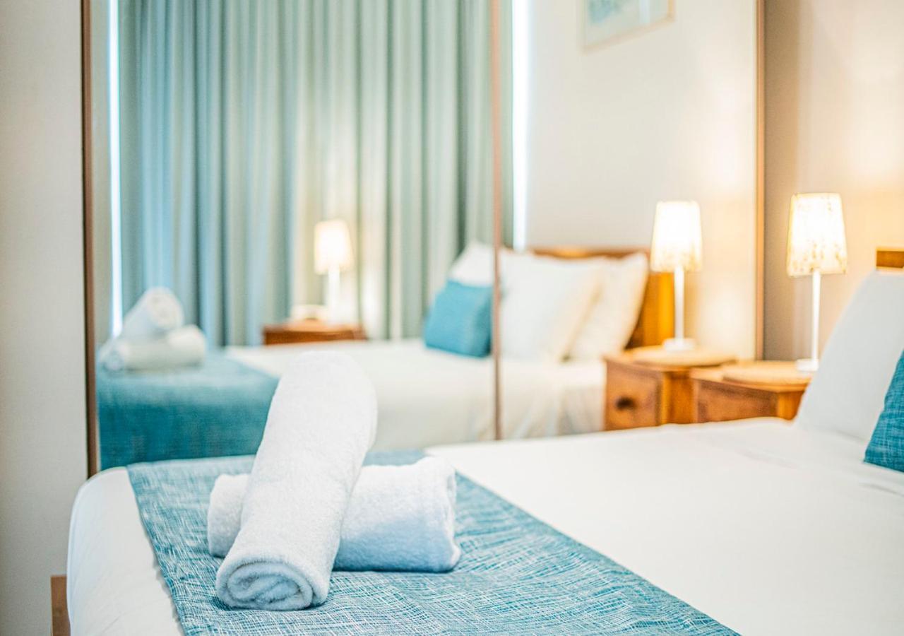 Foreshore Beachfront Apartments Gold Coast Extérieur photo