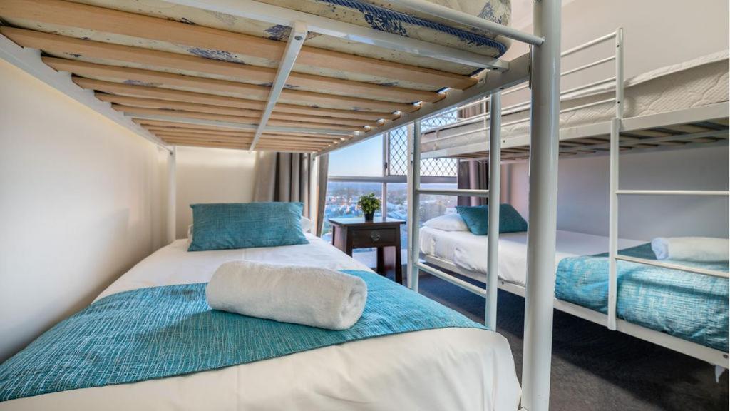 Foreshore Beachfront Apartments Gold Coast Extérieur photo