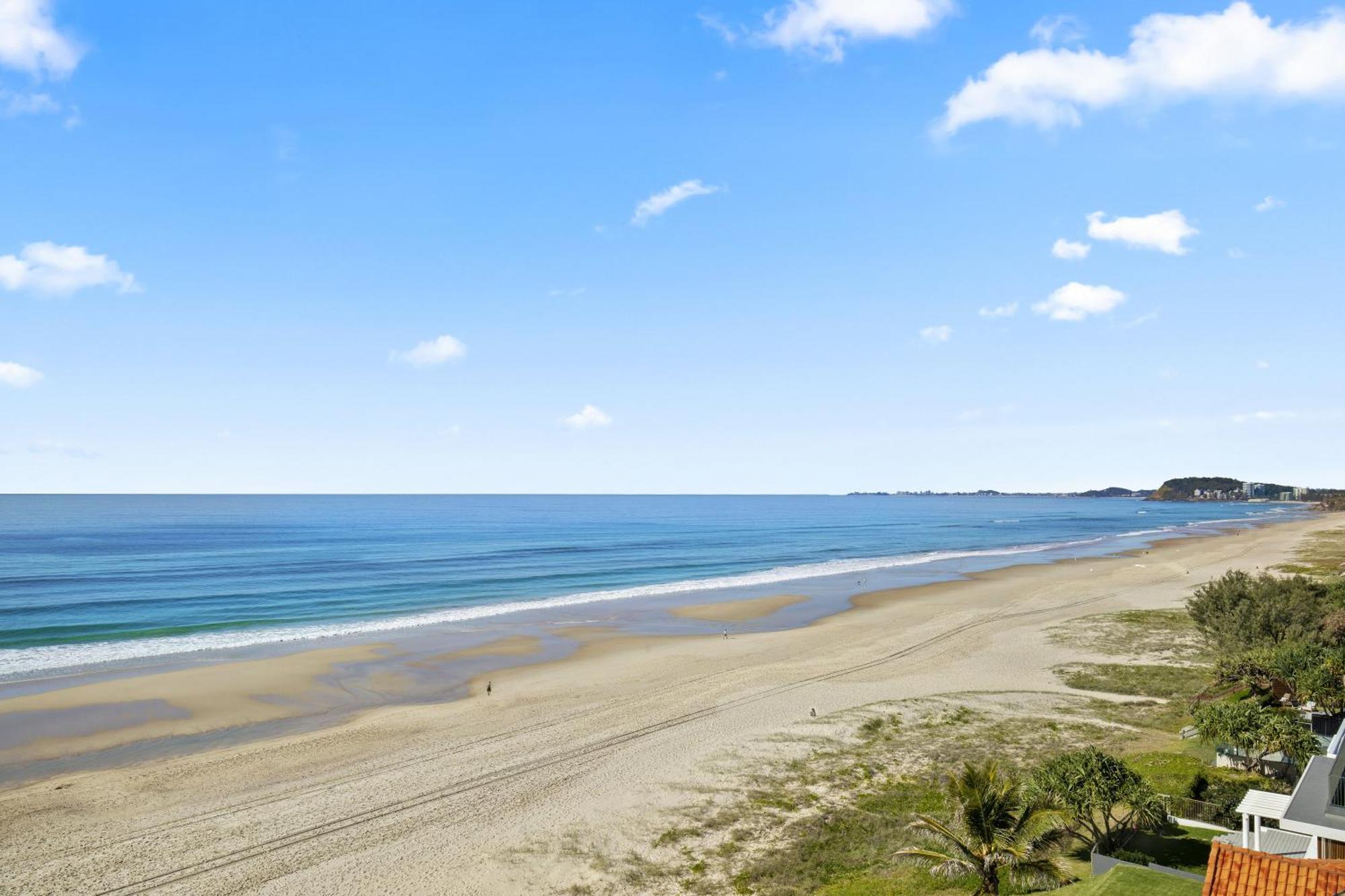 Foreshore Beachfront Apartments Gold Coast Extérieur photo