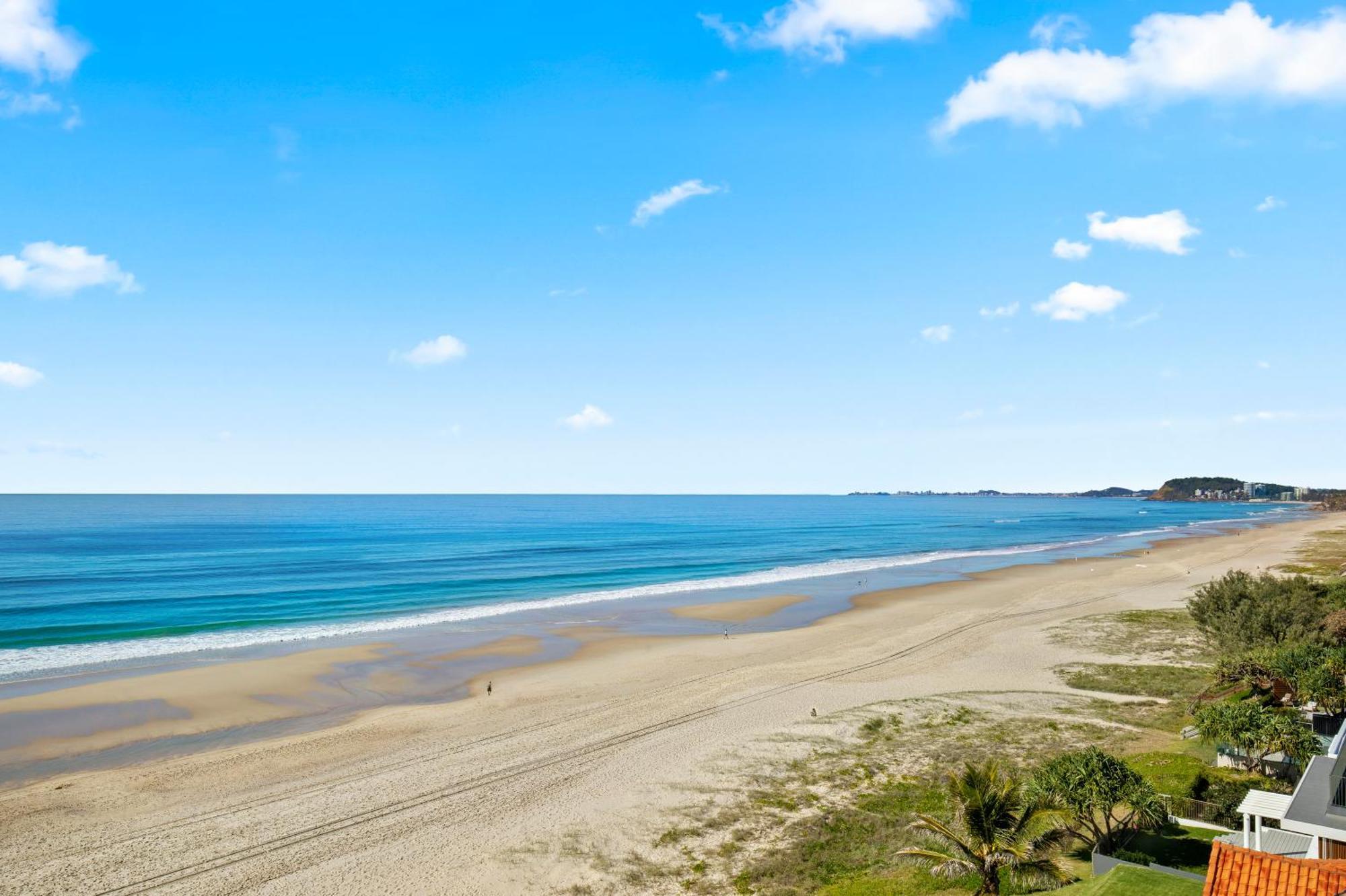 Foreshore Beachfront Apartments Gold Coast Extérieur photo