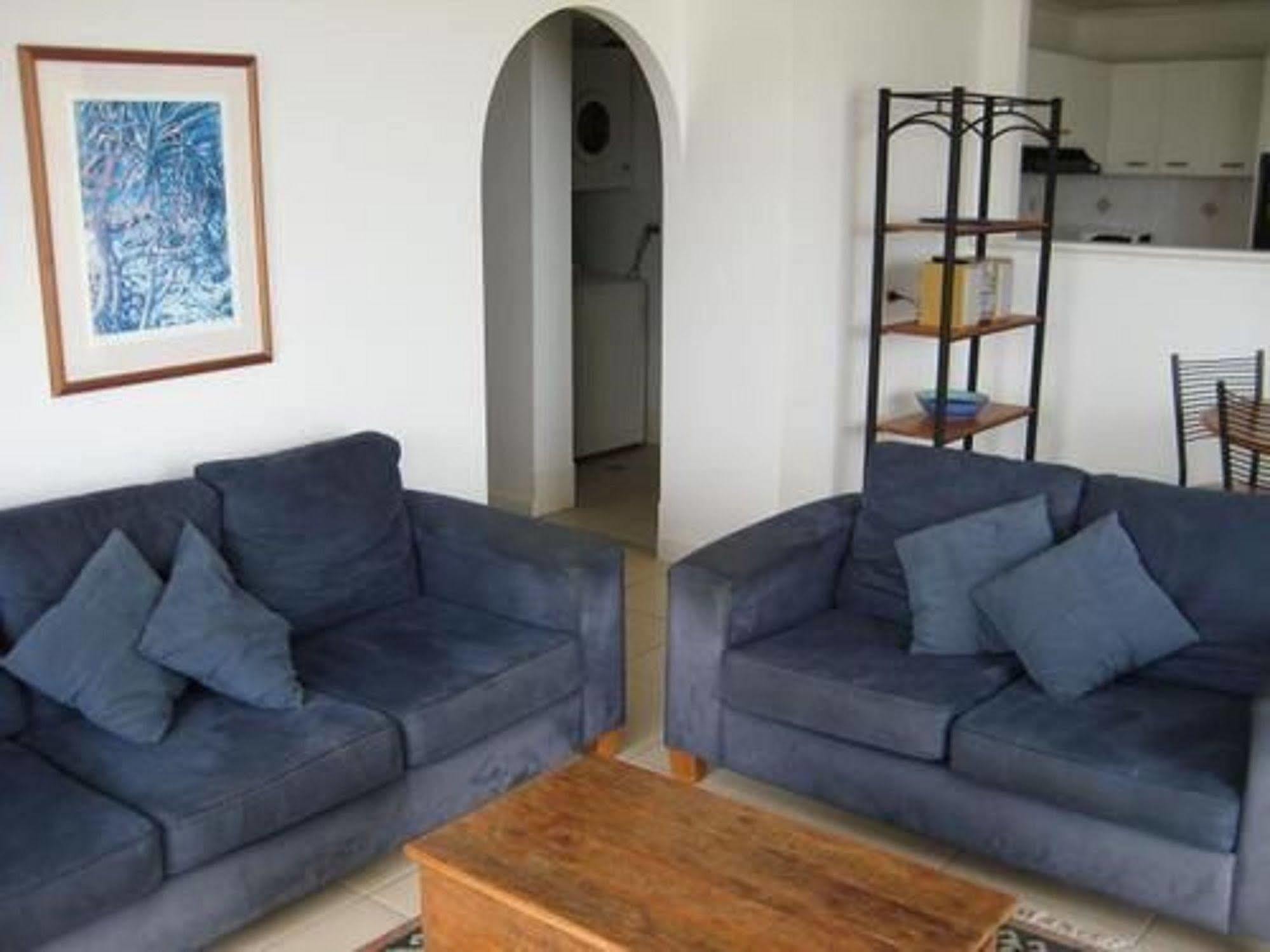 Foreshore Beachfront Apartments Gold Coast Extérieur photo