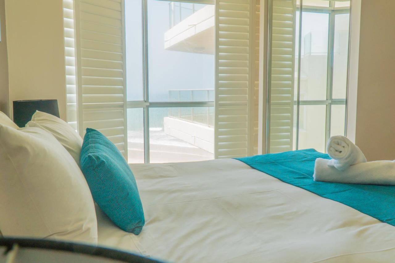 Foreshore Beachfront Apartments Gold Coast Extérieur photo